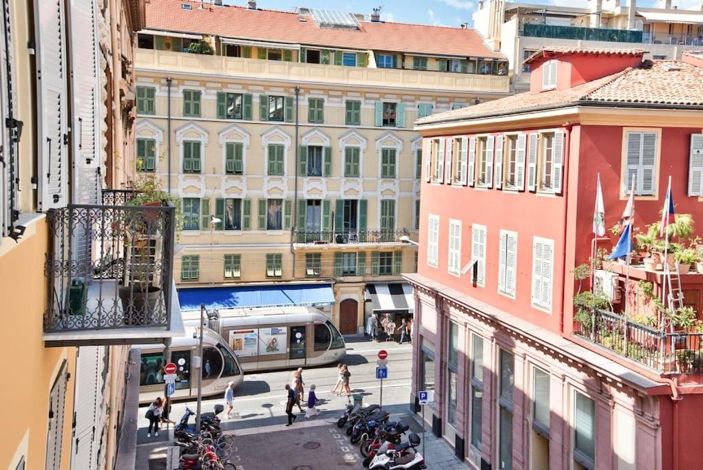 Very Nice 2P With All Comfort, City Center Ac/Wifi Eksteriør bilde