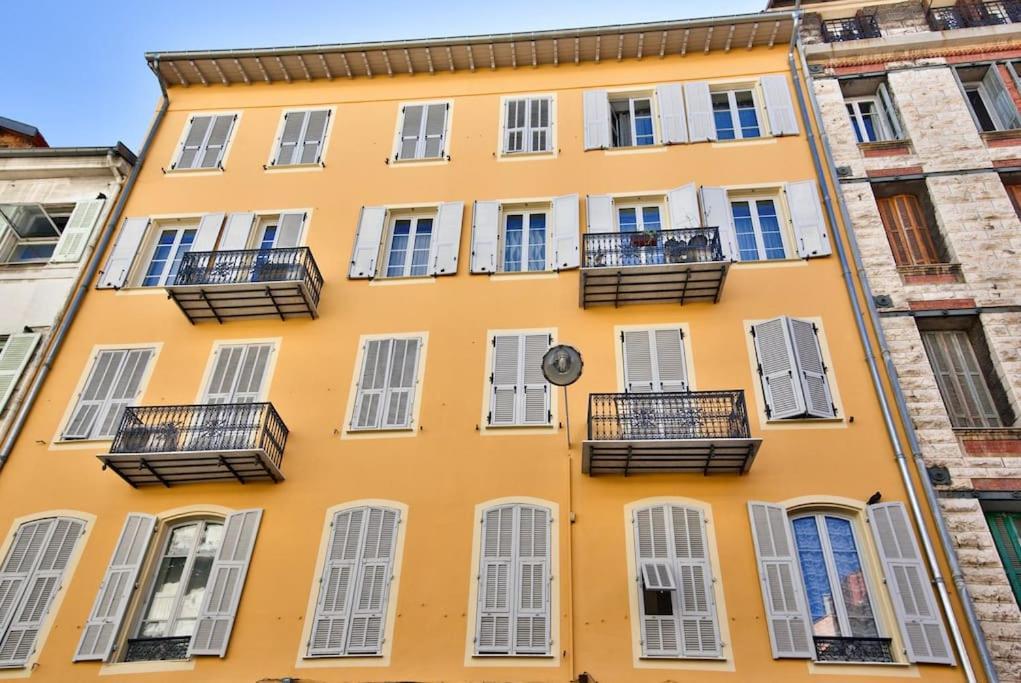 Very Nice 2P With All Comfort, City Center Ac/Wifi Eksteriør bilde